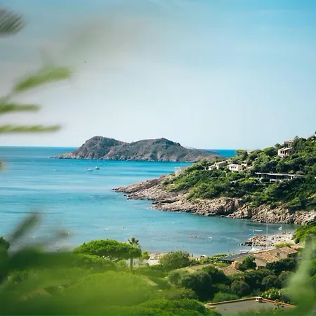 شقة Marcogcani - Golfe De St-tropez - Vue Imprenable Et Acces Direct Au Port كوغولين