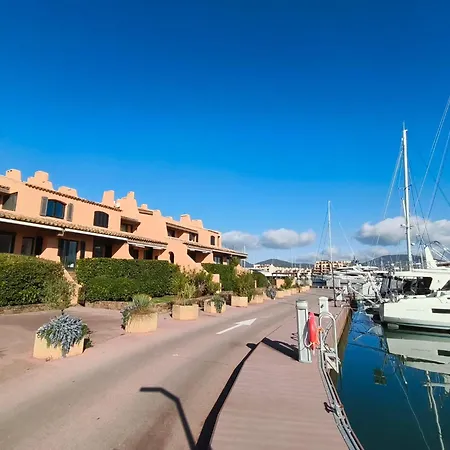 Marcogcani - Golfe De St-tropez - Vue Imprenable Et Acces Direct Au Port Apartman