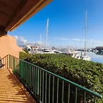 Marcogcani - Golfe De St-tropez - Vue Imprenable Et Acces Direct Au Port Apartment Cogolin