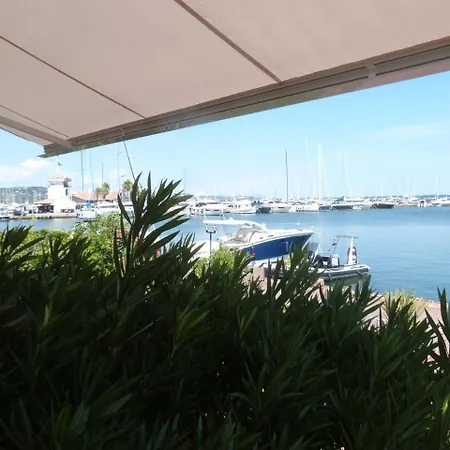 Marcogcani - Golfe De St-tropez - Vue Imprenable Et Acces Direct Au Port Lägenhet Cogolin