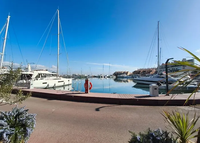Marcogcani - Golfe De St-tropez - Vue Imprenable Et Acces Direct Au Port *